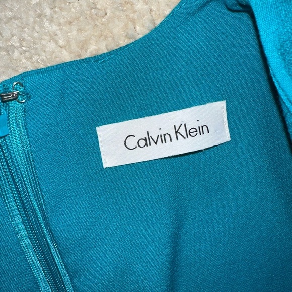 Calvin Klein Aqua Crochet Sheath Dress Women’s Size 2 Sleeveless V- Neck - Picture 11 of 11